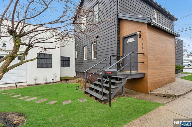 316 Palisade Avenue, Bogota, NJ 07603