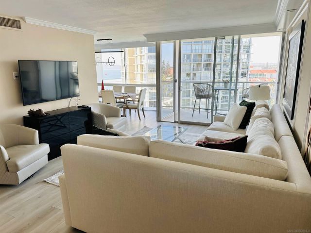 1730 Avenida Del Mundo 805, Coronado, CA 92118