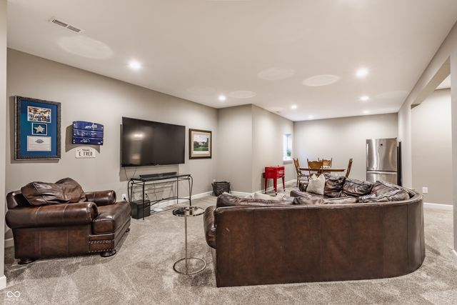 10440 Vermillion Drive, Fortville, IN 46040