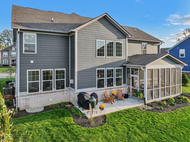 10440 Vermillion Drive, Fortville, IN 46040