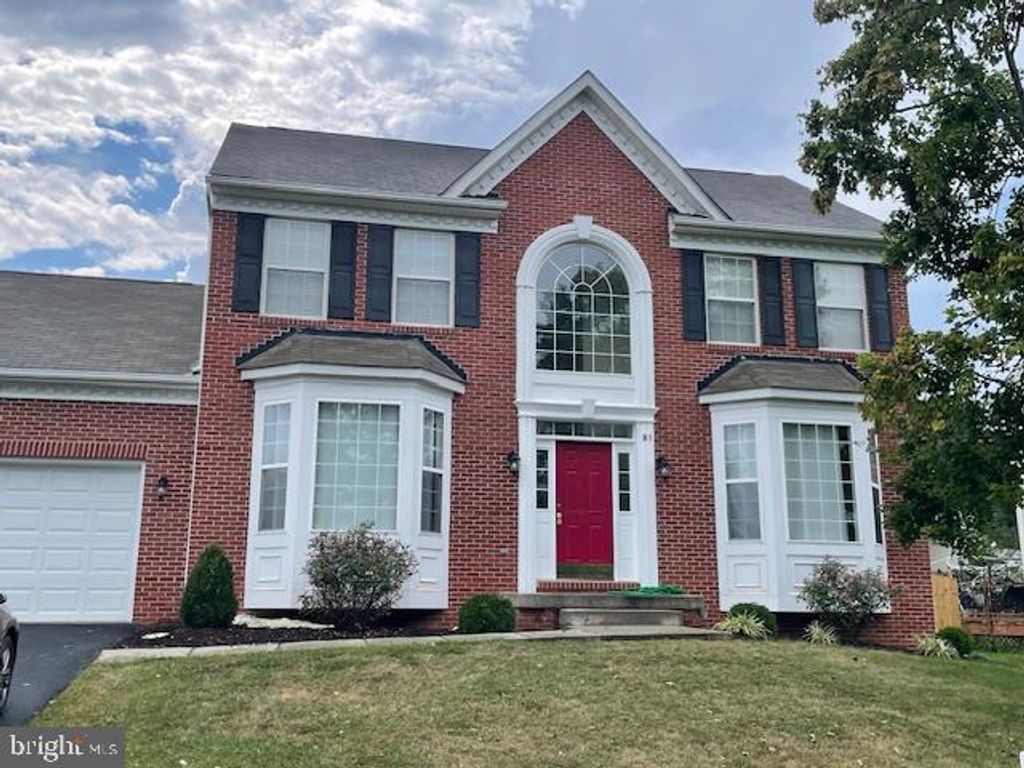 81 KIMBERWICKE DR S, Charles Town, WV 25414