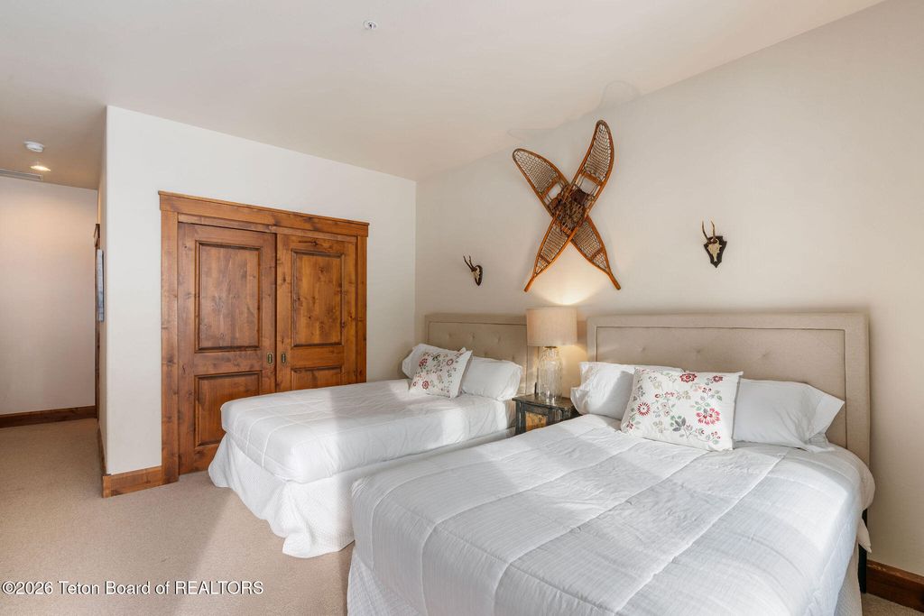 536 SNOW KING LOOP Road 3630, Jackson, WY 83001 photo 10