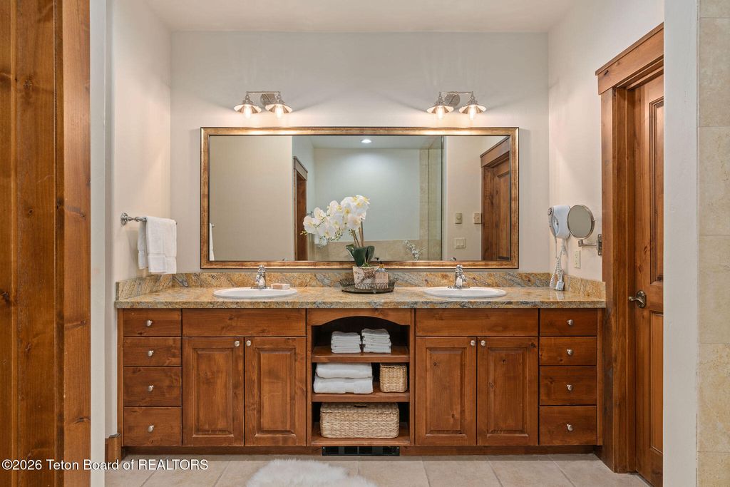 536 SNOW KING LOOP Road 3630, Jackson, WY 83001 photo 7