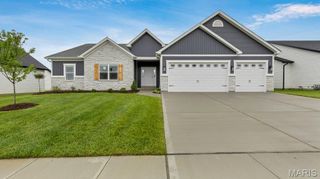 610 woodhurst Drive, Wentzville, MO 63385