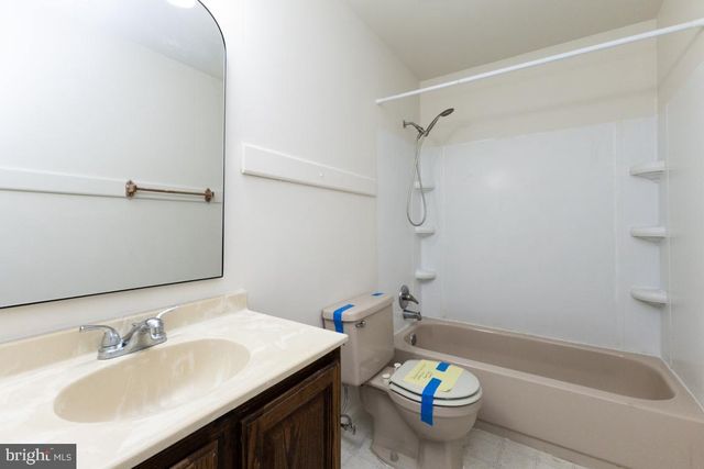 5308 MACWOOD DR, Woodbridge, VA 22193