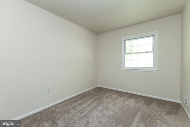 5308 MACWOOD DR, Woodbridge, VA 22193