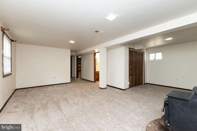 5308 MACWOOD DR, Woodbridge, VA 22193