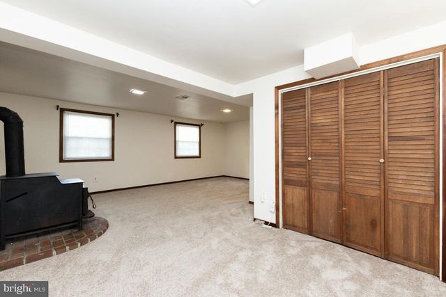 5308 MACWOOD DR, Woodbridge, VA 22193