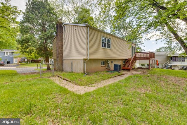 5308 MACWOOD DR, Woodbridge, VA 22193