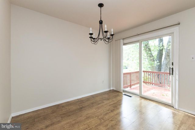 5308 MACWOOD DR, Woodbridge, VA 22193