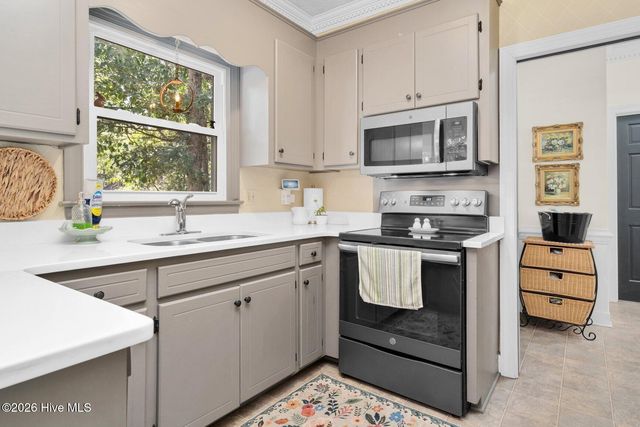 113 Edinborough Court, Rocky Mount, NC 27803