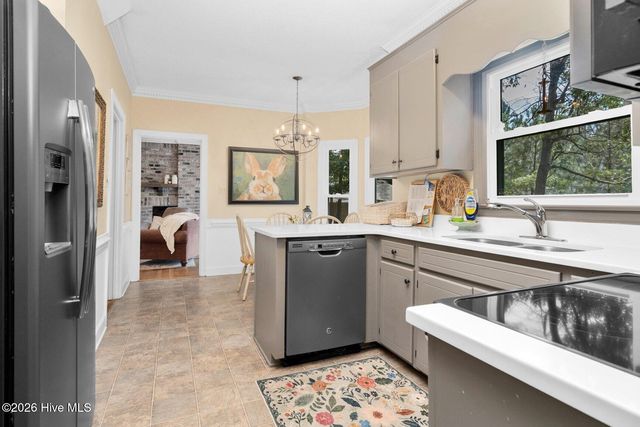 113 Edinborough Court, Rocky Mount, NC 27803
