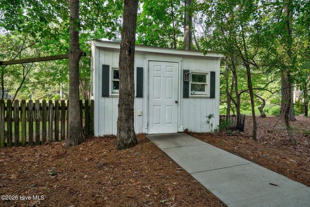 113 Edinborough Court, Rocky Mount, NC 27803