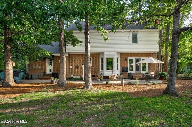 113 Edinborough Court, Rocky Mount, NC 27803
