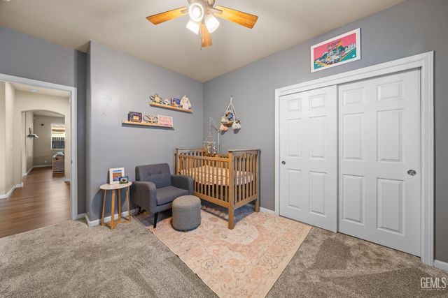 9214 Cadbury Drive, Bakersfield, CA 93311