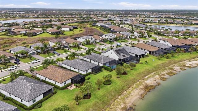 19617 Deming LN, Estero, FL 33928