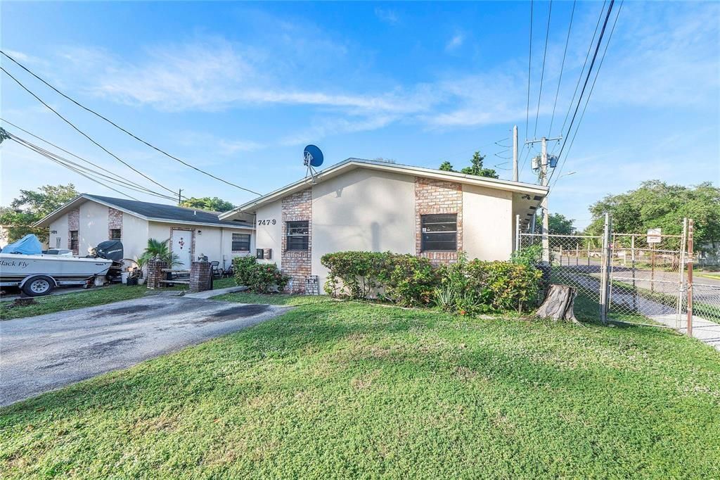 747 NW 14th Way A, Fort Lauderdale, FL 33311
