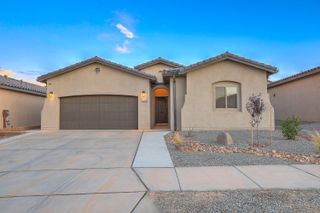 1493 Valle De Colores Road NW, Los Lunas, NM 87031