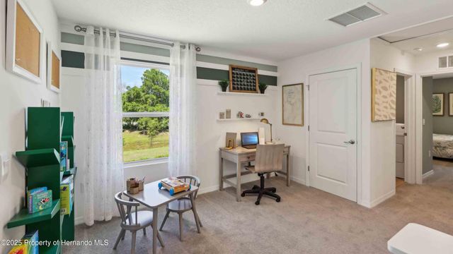 10582 Tucker Road, Weeki Wachee, FL 34613