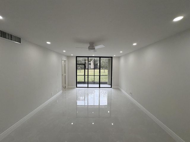 7650 W McNab 118, Tamarac, FL 33321
