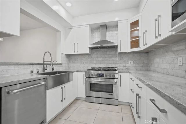 1133 24th Street 11, Santa Monica, CA 90403