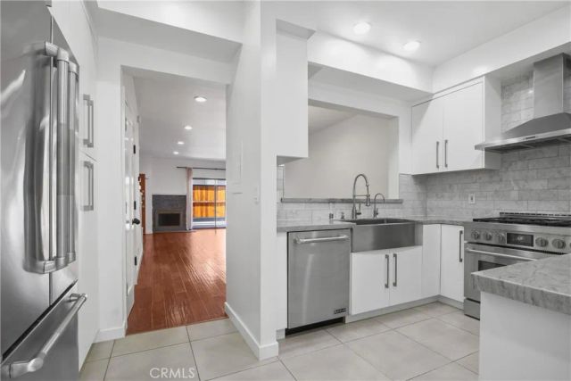 1133 24th Street 11, Santa Monica, CA 90403
