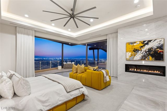 11 Rockstream Drive, Henderson, NV 89012