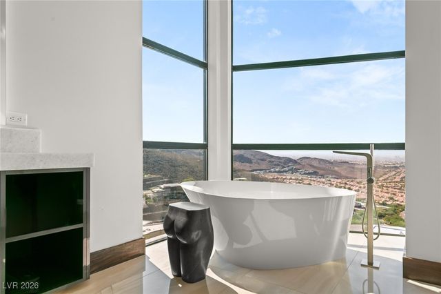 11 Rockstream Drive, Henderson, NV 89012