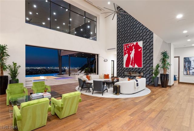 11 Rockstream Drive, Henderson, NV 89012