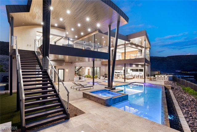 11 Rockstream Drive, Henderson, NV 89012