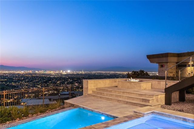 11 Rockstream Drive, Henderson, NV 89012