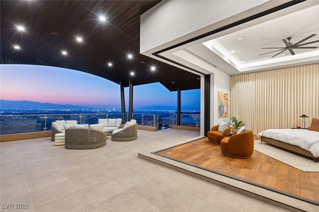 11 Rockstream Drive, Henderson, NV 89012