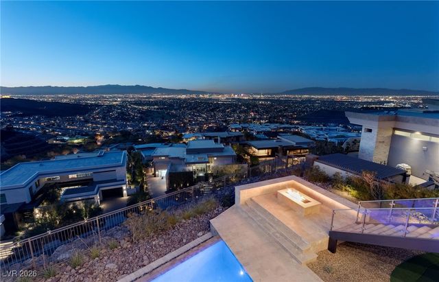 11 Rockstream Drive, Henderson, NV 89012