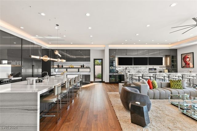 11 Rockstream Drive, Henderson, NV 89012