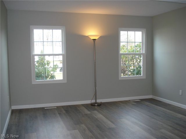 8290 Quail Point Lane, Mentor, OH 44060