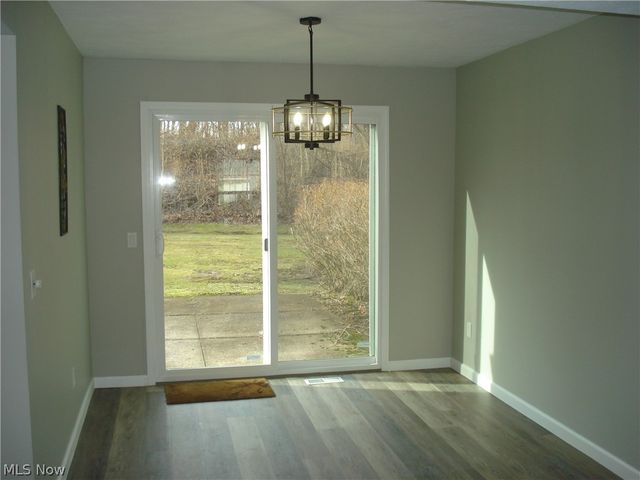 8290 Quail Point Lane, Mentor, OH 44060