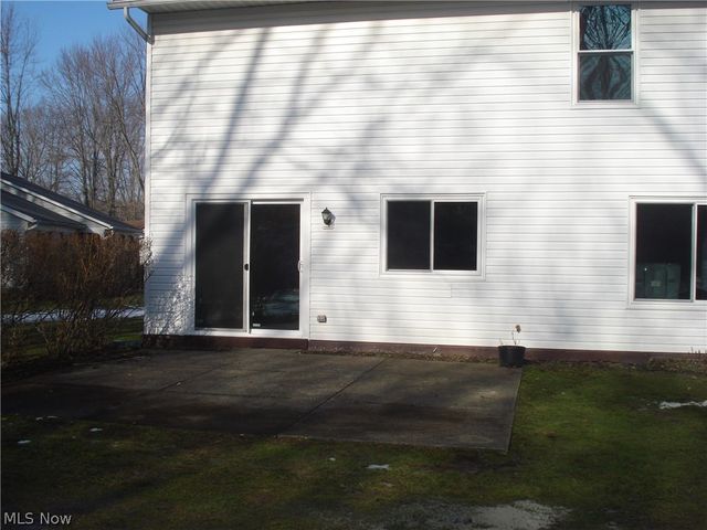 8290 Quail Point Lane, Mentor, OH 44060