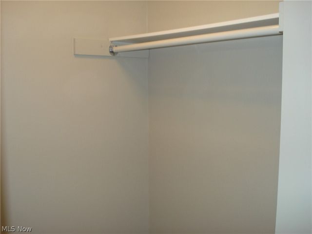 8290 Quail Point Lane, Mentor, OH 44060