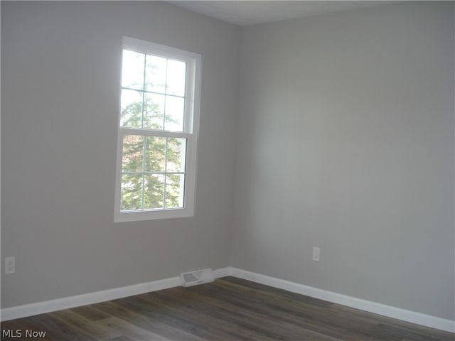 8290 Quail Point Lane, Mentor, OH 44060