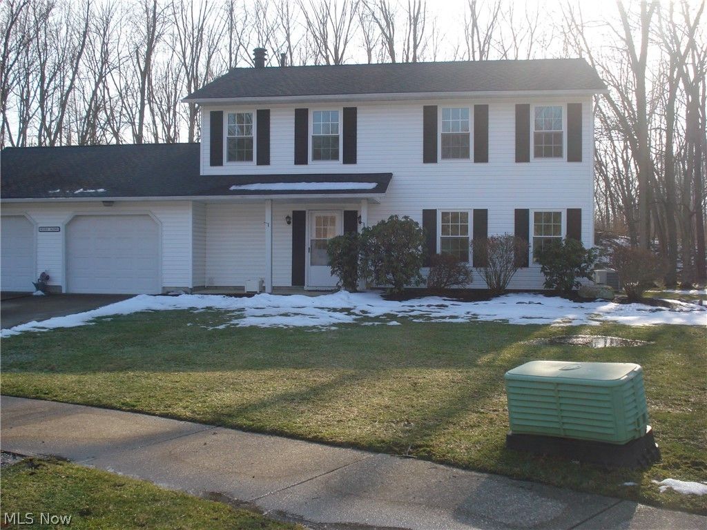 8290 Quail Point Lane, Mentor, OH 44060