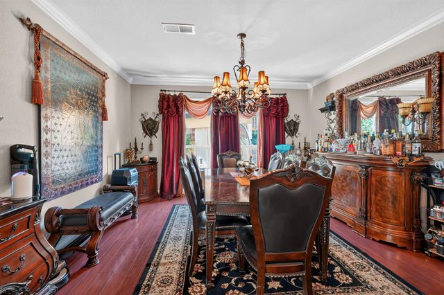6904 Danberg Way, Elk Grove, CA 95757