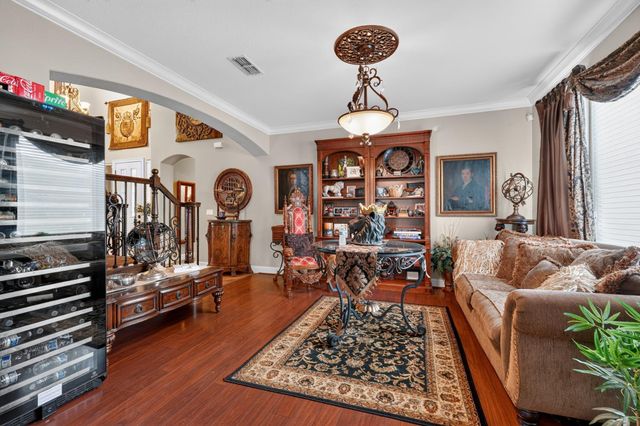 6904 Danberg Way, Elk Grove, CA 95757