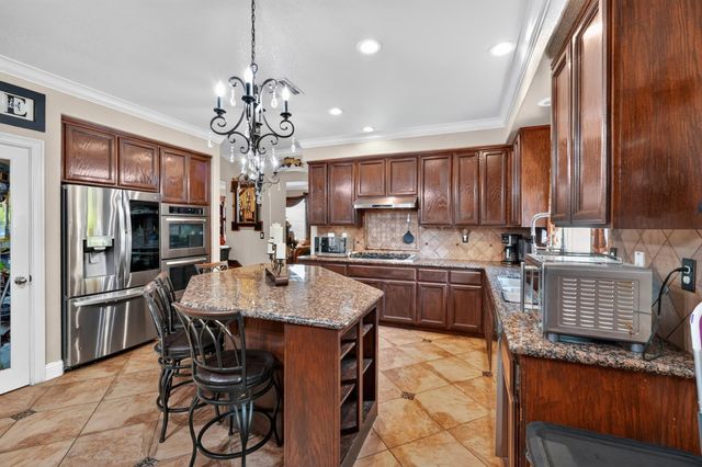 6904 Danberg Way, Elk Grove, CA 95757