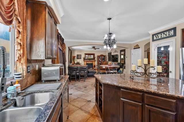 6904 Danberg Way, Elk Grove, CA 95757