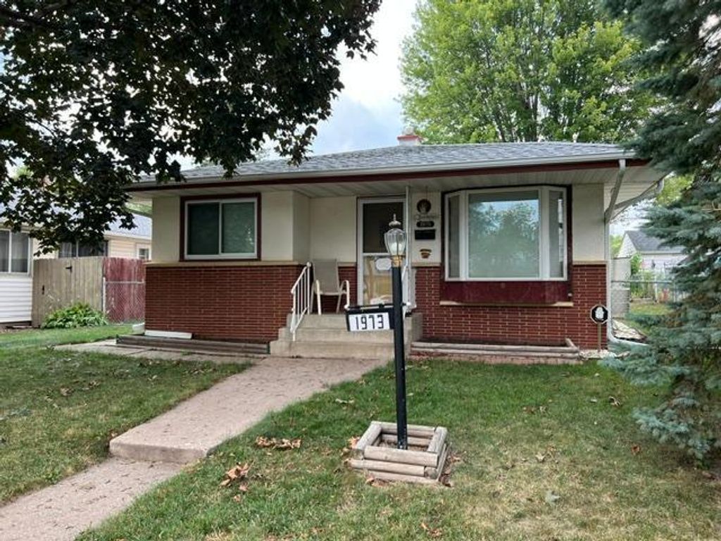 1973 Maryland Avenue E, Saint Paul, MN 55119