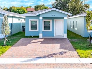 2710 Nokomis Avenue, West Palm Beach, FL 33409