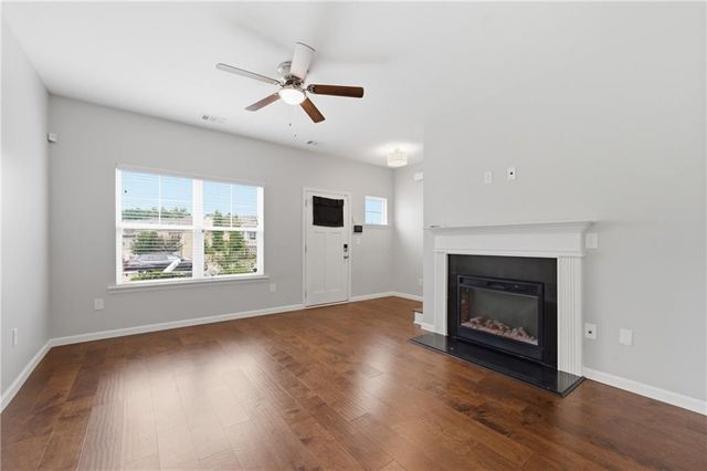 886 Ambient Way SW, Atlanta, GA 30331