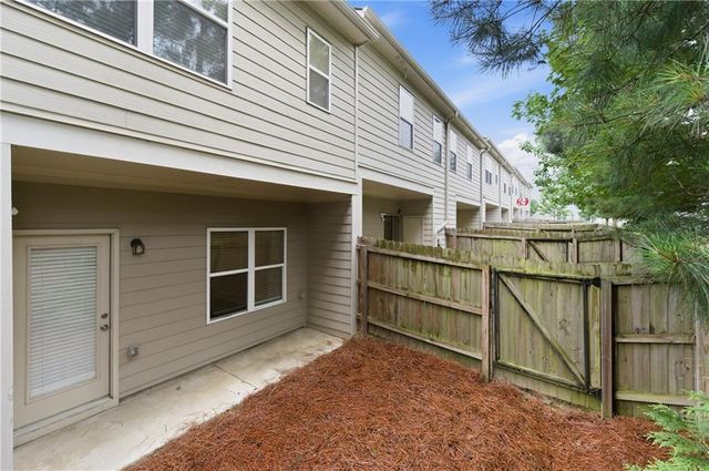 886 Ambient Way SW, Atlanta, GA 30331