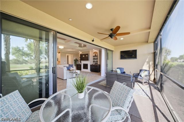 8773 Bellano CT 102, Naples, FL 34119