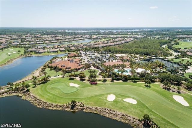 8773 Bellano CT 102, Naples, FL 34119